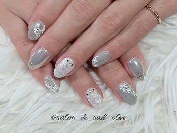 サロン ド ネイル オリーブ/白トイプードルネイル