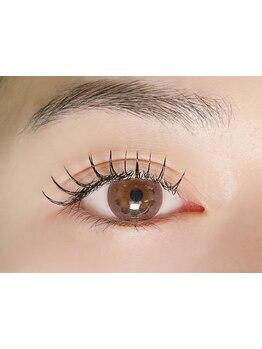 ナチュラル上品な目元にしたい