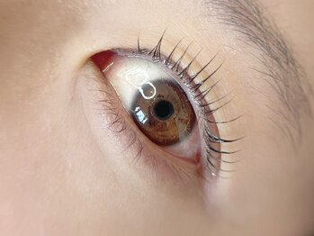 モナ(MONA)/まつ毛パーマで欲張りデザイン