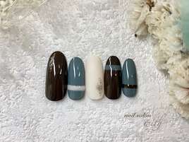 くすみカラーネイル