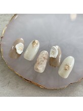 ネイルソファ 木津(nail sofa)/2023秋☆おすすめデザイン