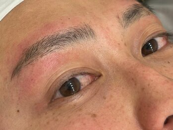 スリーズララ(Cerise LaLa)/お客様症例/眉毛WAX