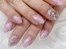 ハニービービー(Honey Bee Bee)/きれいめ春ネイル