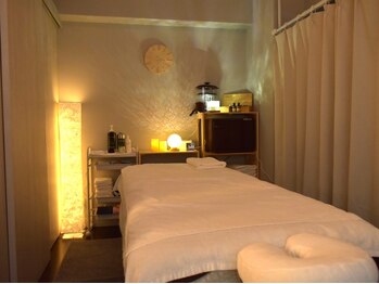 プレセンティアミュウ 南森町店(Pressentir MIU)