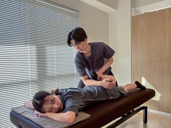 ゼンス整体 下北沢院(ZENCE整体)の写真/根本改善を目指す骨盤矯正に定評あり◎丁寧なカウンセリング・検査を行い状態を見える化していきます。