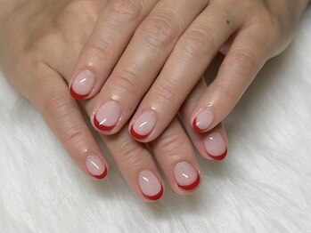 サロン ド ルピア(SALON de LUPIA)の写真/ショートネイル派にオススメ！おしゃれに妥協できないワーママの指先を輝かせる♪