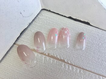 ネイルサロン クイル(QUILL)/９月シンプルアート（１）