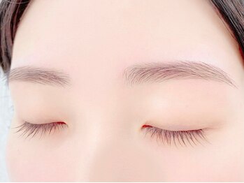 ロスカ 目白(loska)/左右対称の美眉毛に。