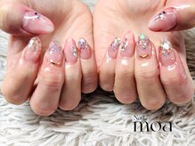 モア(moa)/キラキラ　ニュアンス　ピンク