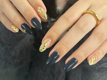 プティ アイビューティ 京橋店(peTiT eyebeauty)/ネイビー　シンプル　オフィス