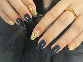 プティ アイビューティ 京橋店(peTiT eyebeauty)/ネイビー シンプル オフィス