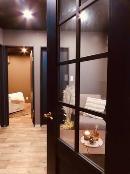 デサフィオ(Desafio.sln)/サロン内