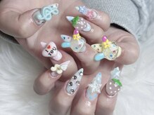 ジュリネイルスタジオ(Julli Nail Studio)/ゴテゴテ・長さ出し・つけ放題