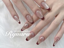 リュアラ(Ryuara)/マグネット×フレンチネイル