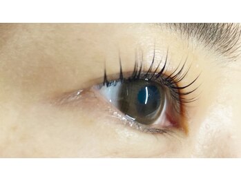 クレー(Klee)/パリジェンヌラッシュリフト