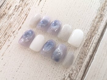 ぷっくり天然石風ネイル ￥6800