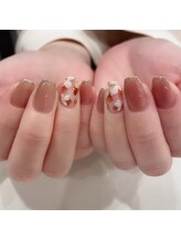 ハーティーネイル hearty nail 溝の口店/シースルーカラー×お花