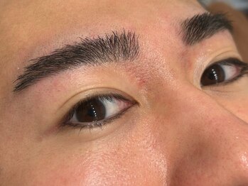 スリーズララ(Cerise LaLa)/お客様症例/眉毛WAX