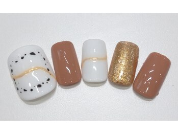 スリール(Sriel)/フット定額8980円