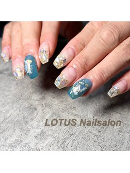 シェルネイル¥9000