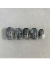 ルリアン チッタ/メンズネイル