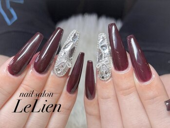 ルリアン(LeLien)の写真/シンプルなデザインこそ指先全体の美しさが出来栄えが大きく変える◇スカルプワンカラー￥11000