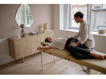 カドレ(Cadre)の写真/女性に大人気★【骨盤ダイエット】落ちにくい下半身のお悩みに◎キュット引き締まった美しいBODYへ♪