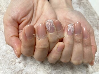 ダイナ ムーン(Dyna moon.)/レースネイル