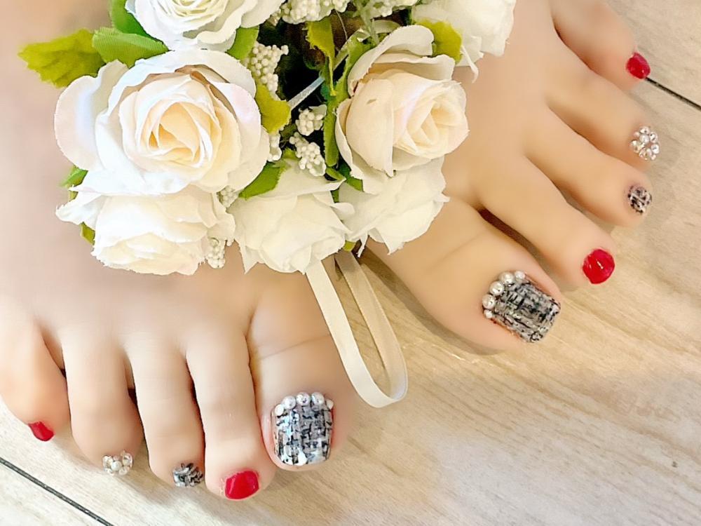 フットネイルチップ 埋め尽くし ビジュー マグネット 薔薇 フットネイルチップ 埋め尽くし ビジュー マグネット 薔薇 最新