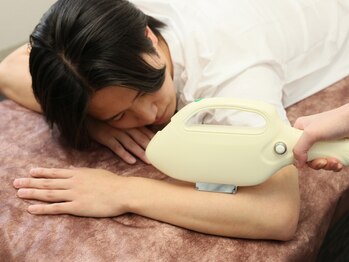 脱毛サロン メンズ 堂々の写真/【10-21時まで営業♪】全身顔VIO込み価格25,000円固定◎11回目から12,000円固定◎コース契約なし