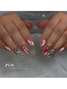 private nail salon ～rin～の写真/朝８時半～最終受付１９時でライフスタイルに合わせて通える！豊富なパーツ付け放題メニューが大人気です。