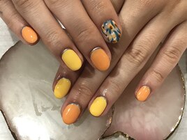 華やかなネイル