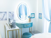 ラ ドゥーサ(La Dusa)/ドレッサーで髪型のお直しも◎