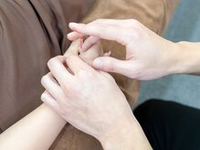 ふじ鍼灸整骨院の雰囲気（日本製の使い捨ての鍼を使用。衛生面にも気を付けております。）