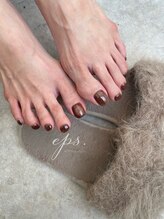 エピス(eps.)/秋もフットネイルが可愛い