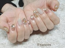 フランセス(Frances)/ゴールドネイル