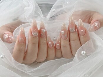 キューティプティ新宿の写真/【アレンジ自由】持ち込み90分アートし放題¥8900～◆＋¥5500でチップ長さだし可◎どんなネイルも理想通り♪