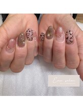 エマサロン(Ema Salon)/