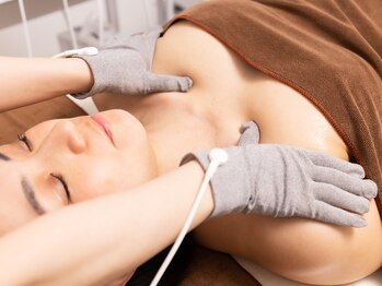 ビーアップ 名古屋千種吹上(b.up)/施術紹介<MFR乳腺刺激>