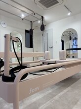 ピケピラティス 門前仲町店(pique pilates)/淡いピンクの空間