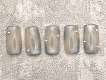 テンプテーション ネイル スタジオ(Temptation nail studio)/定額／銀ニュアンス