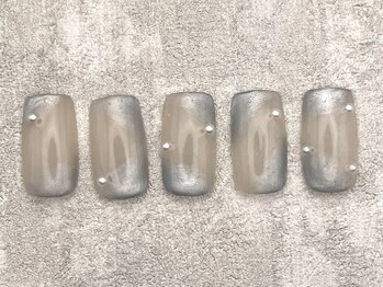 テンプテーション ネイル スタジオ(Temptation nail studio)/定額／銀ニュアンス