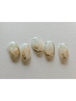 シンプル系（オフィス・日常）が得意