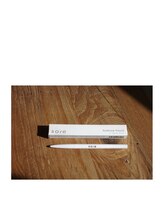 トラウシー 表参道(trawsy)/パウダー感のあるペンシル