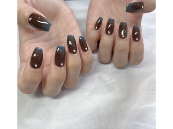 プラス デ ネイル(+ de nail)/1月おすすめデザイン