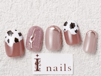 アイネイルズ 梅田店(I nails)/牛柄ニュアンスぷっくり￥9200