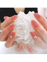 エンジェルネイルクラブ(ANGEL NAIL CLUB)/うるうる半透明ネイル