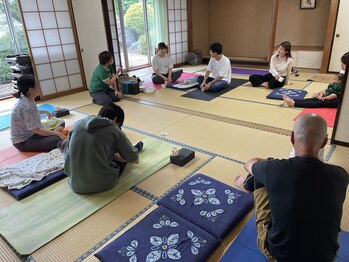 エージー(AG)/産後ヨガ・毎月第一日曜日