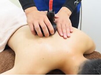 あさひ整骨院 鍼灸院の写真/【全員国家資格保有者】高リピート率！首、肩コリのつらさやむくみ改善にも◎根本からお悩みスッキリ解消♪