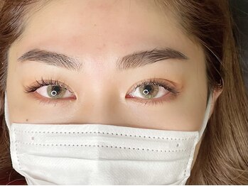 リノア(LINOA)/まつげと眉毛/ネイルサロンLINOA